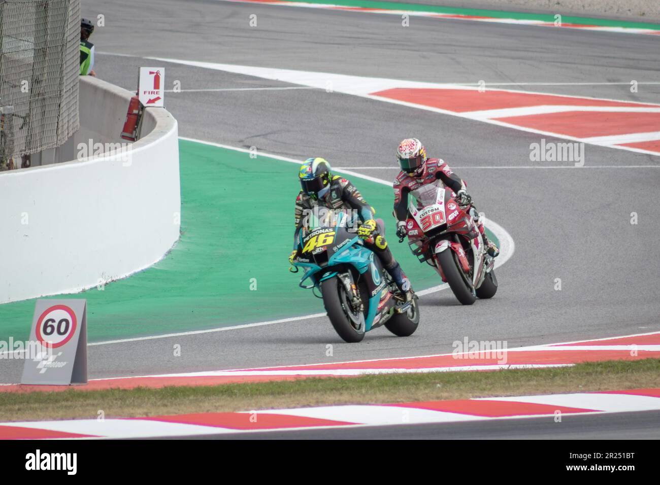 MONTMELLO, SPANIEN-4. JUNI 2021: Valentino Rossi (der Arzt) auf seiner #46 2021 Yamaha YZR-M1 (Team: Petronas Yamaha SRT), MotoGP Weltmeisterschaft 2021 Stockfoto