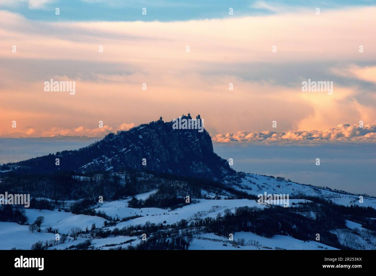 veduta Panoramica del Monte Titano a San Marino Stockfoto