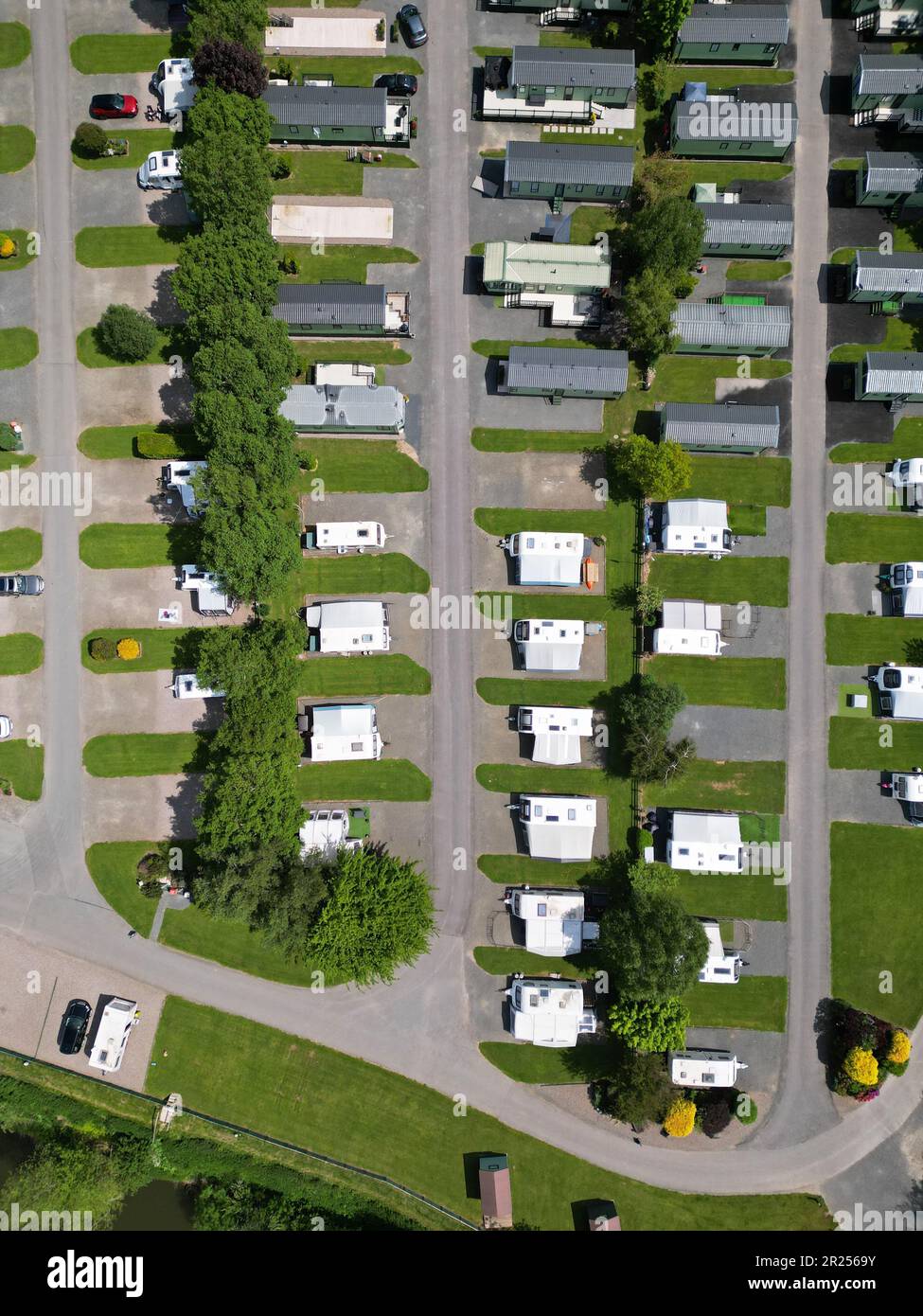 Wohnwagen und Camping-Ferienpark mit feststehenden Ferienhäusern in Herefordshire UK im Mai 2023 Stockfoto