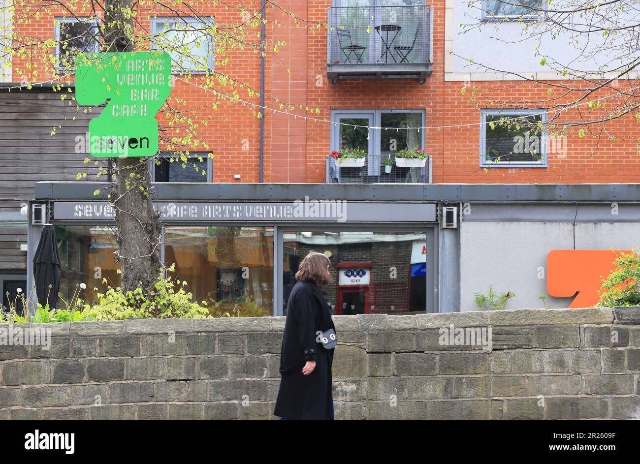 Chapel Allerton, einer der schönsten Vororte in Leeds mit charaktervollen Gebäuden und einem fantastischen Gemeinschaftsgeist, West Yorkshire, Großbritannien Stockfoto