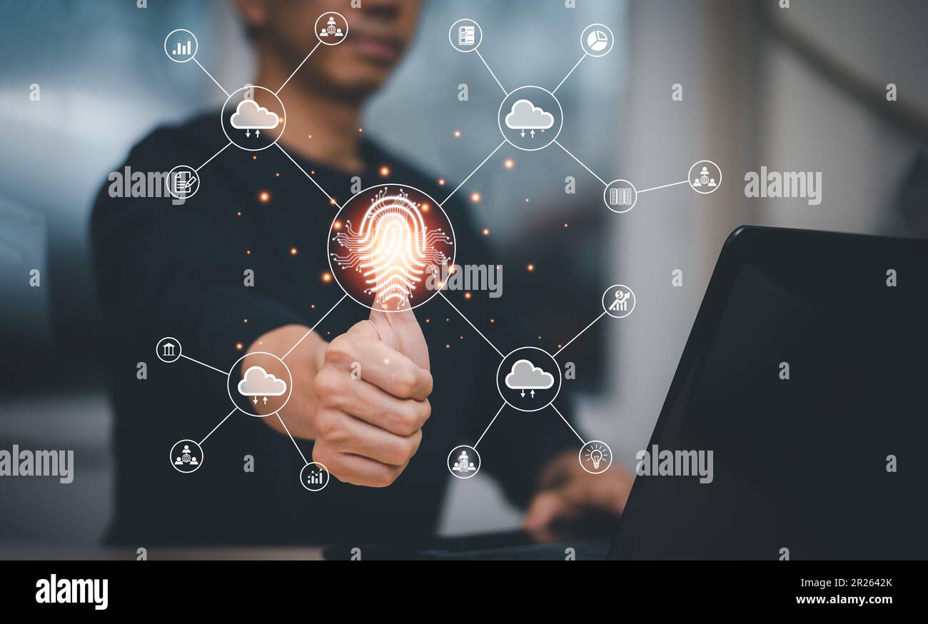 Mann berührt Fingerabdruck von Cloud-Netzwerk-Konzept, Touchscreen mit Hand-Verbindungslinie auf dem weißen Hintergrund, Cloud-Computing ist System für sh Stockfoto
