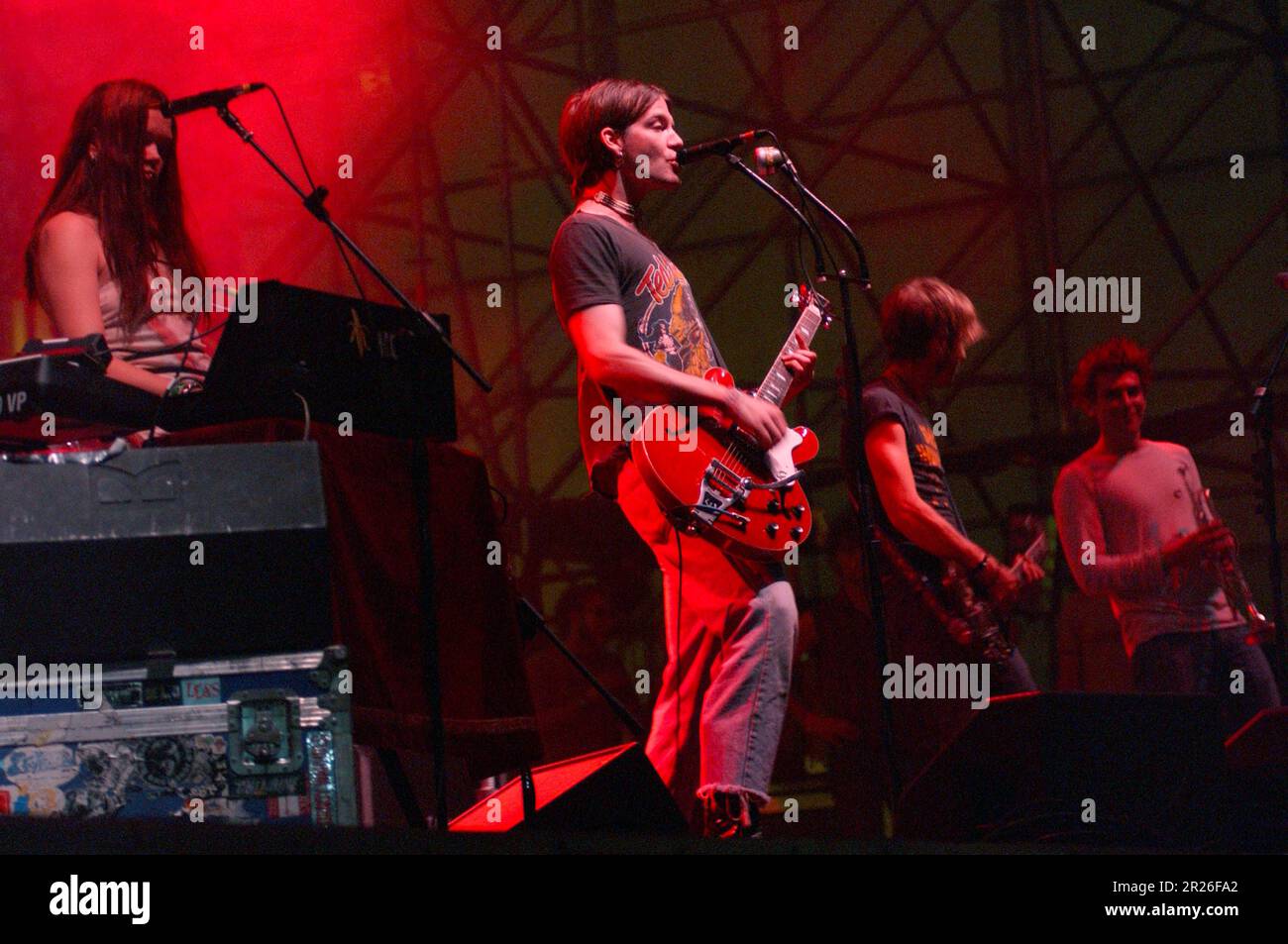 Arezzo Italien 2002-07-04:The Dandy Warhols in Konzert beim Arezzo Wave Festival Stockfoto