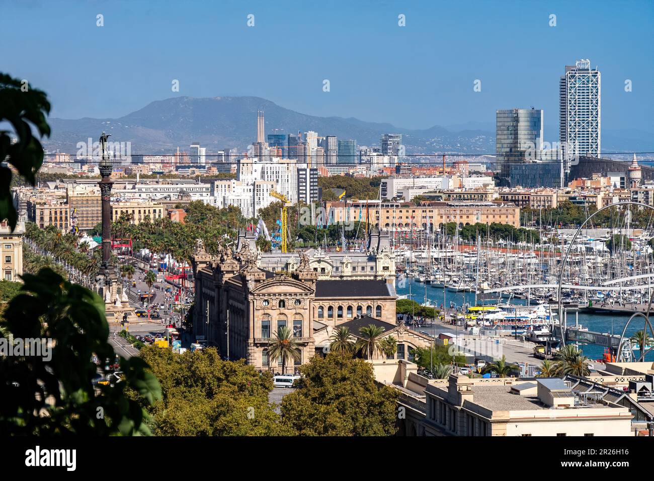 Blick auf Barcelona vom Berg Montjuic Stockfoto
