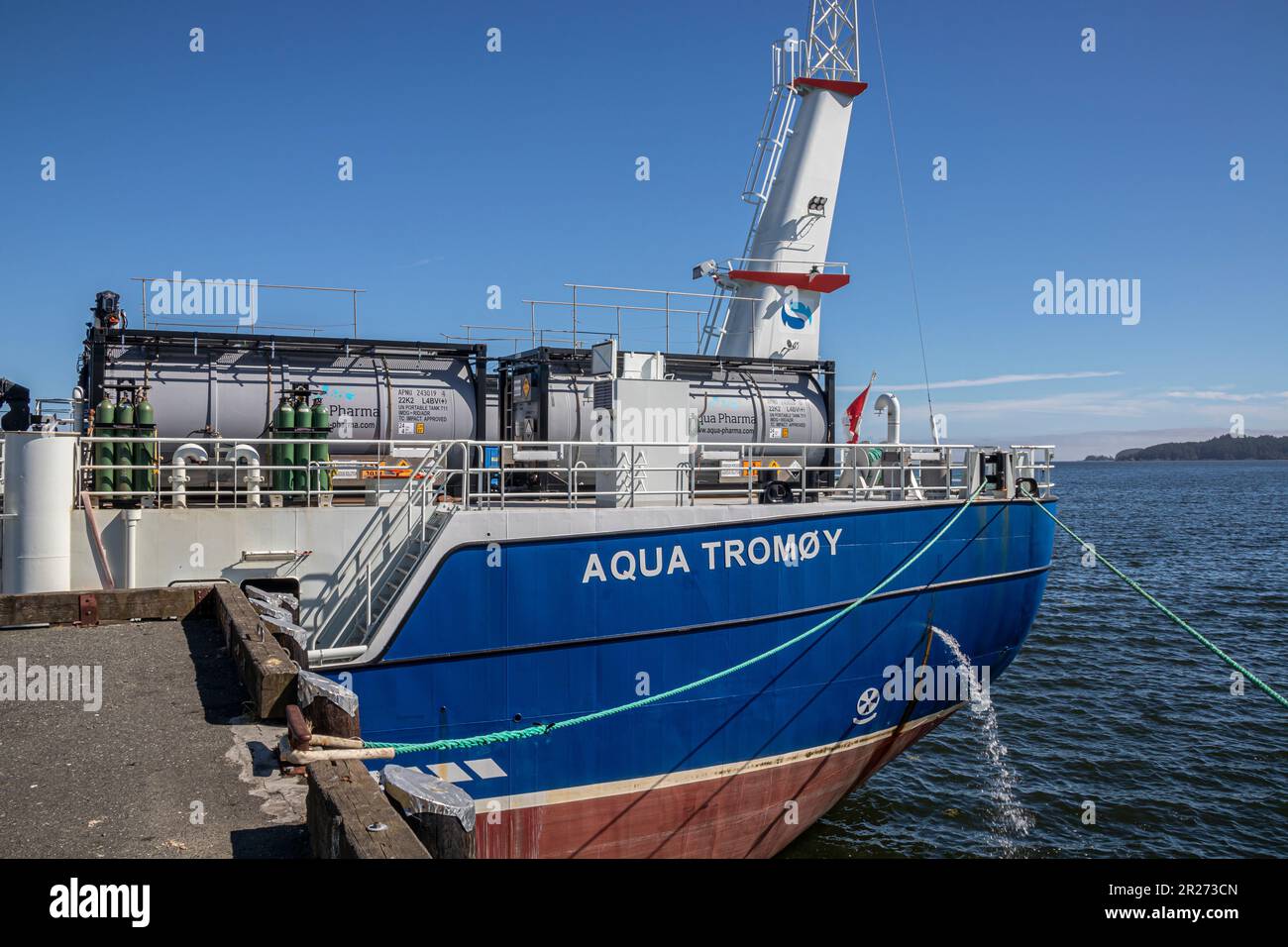 MOWI Canada West's Aqua Tromoy wird für umweltfreundliche Gesundheitsbehandlungen von Fischen und für die Verbringung von Fischen von einem Gebiet zum anderen, Port Hardy, verwendet. Stockfoto