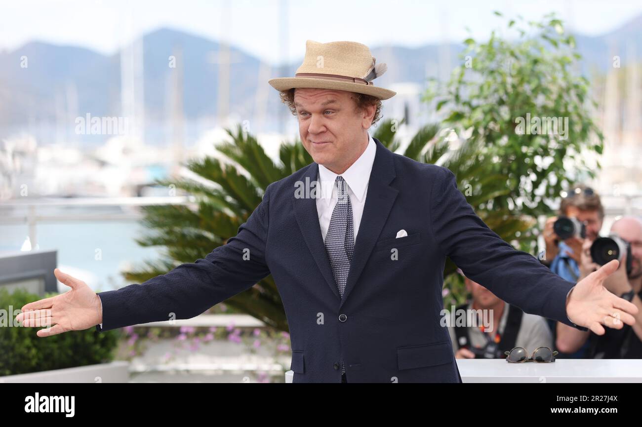 Cannes, Frankreich. 17. Mai 2023. US-Schauspieler und Präsident der UNO Some Regn Jury John C. Reilly posiert am 17. Mai 2023 bei einem Fotoanruf auf der 76. Ausgabe des Cannes Film Festivals in Cannes, Südfrankreich. Kredit: Gao Jing/Xinhua/Alamy Live News Stockfoto