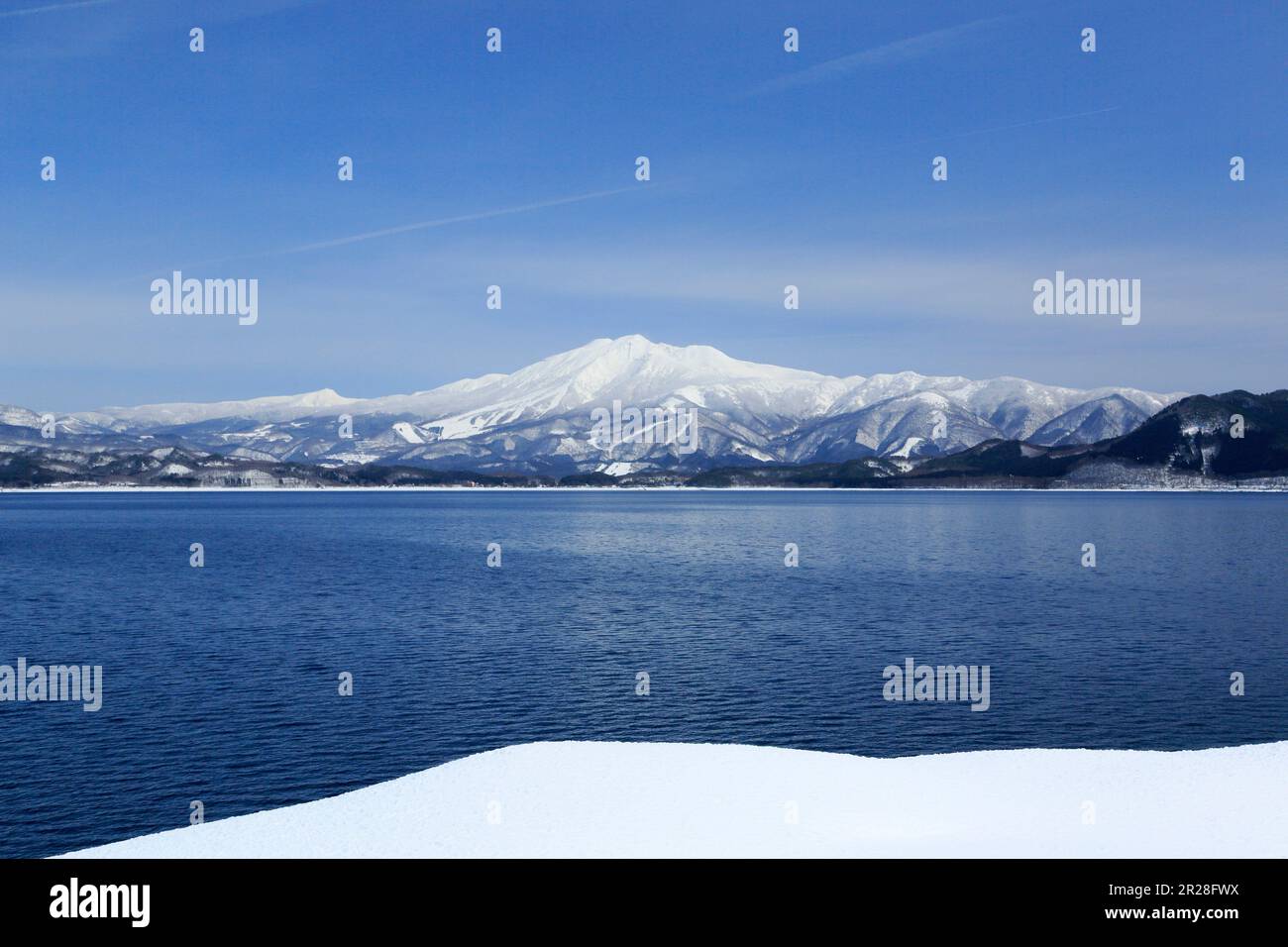 Tazawa-See in der Präfektur Akita im Winter Stockfoto