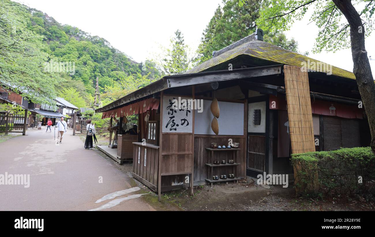 Kinugawa Onsen, Japan Mai 1 2023: Edo Wonderland Nikko Edomura ist einer der berühmten Freizeitparks in Kinugawa Onsen, Japan. Es ist ein historischer Freizeitpark Recrea Stockfoto