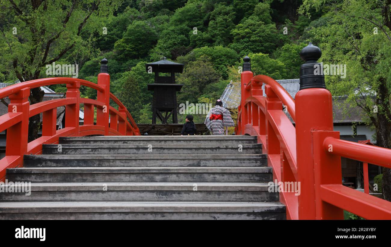 Kinugawa Onsen, Japan Mai 1 2023: Edo Wonderland Nikko Edomura ist einer der berühmten Freizeitparks in Kinugawa Onsen, Japan. Es ist ein historischer Freizeitpark Recrea Stockfoto