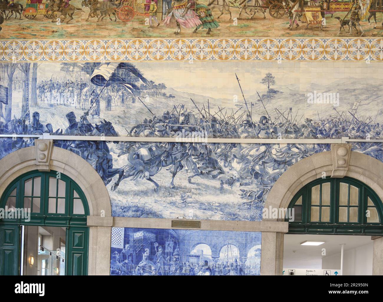 Details zur Keramik des Bahnhofs Sao Bento in Porto Stockfoto