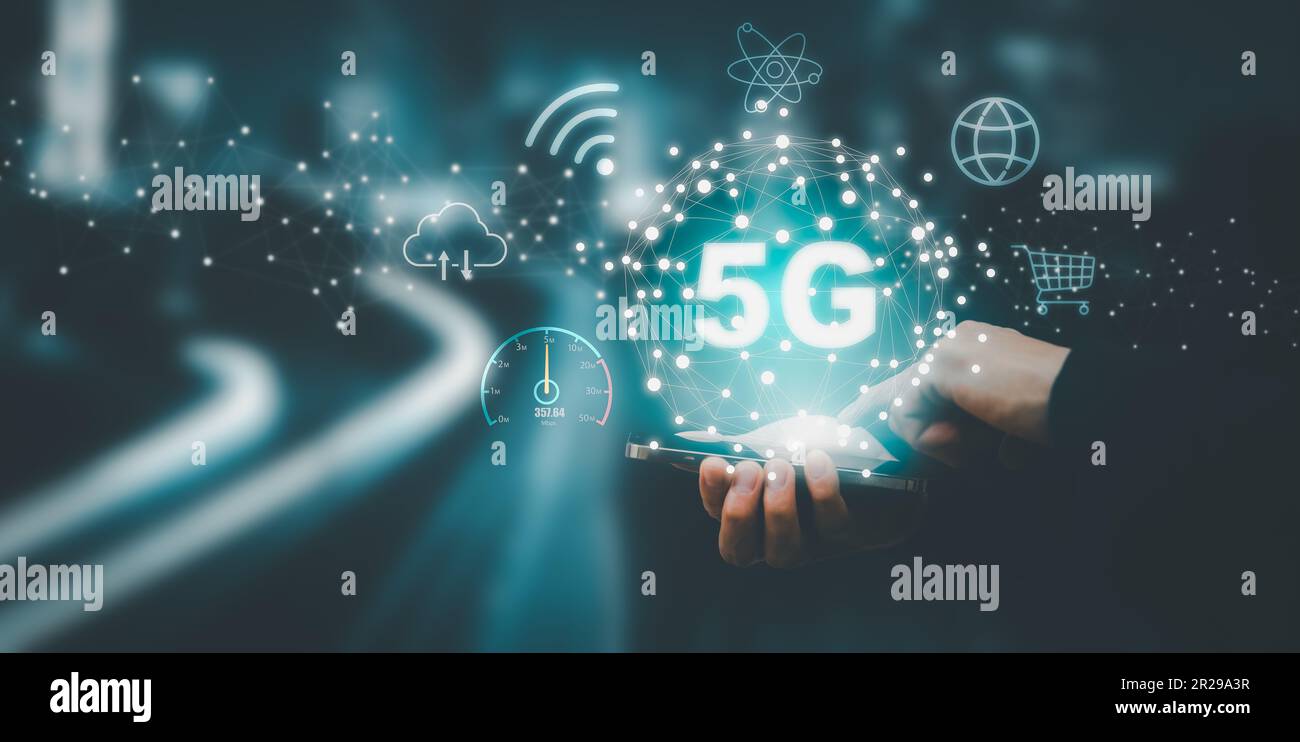 Globale Netzwerkverbindung 5G Business man. Globale Netzwerkverbindung 5G mit Icon-Konzept, Technologie Netzwerk Drahtlossysteme und Internet of Stockfoto