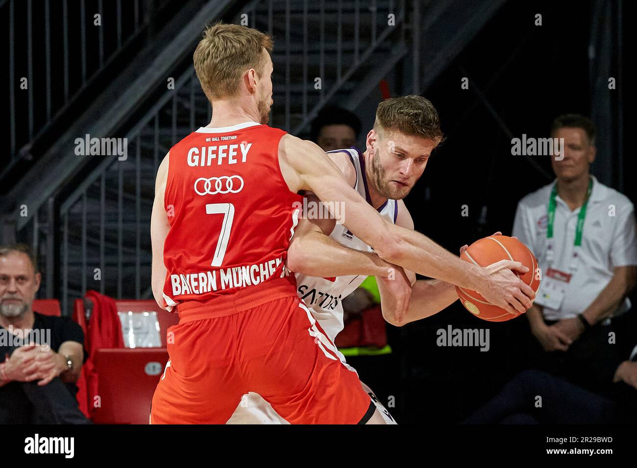 2022/2023 Basketball Bundesliga, FC Bayern München vs BG Göttingen, Playoff Game 1 2023-05-16 in München (Audi Dome) MÖNNINGHOFF Mathis (BG Götting Stockfoto