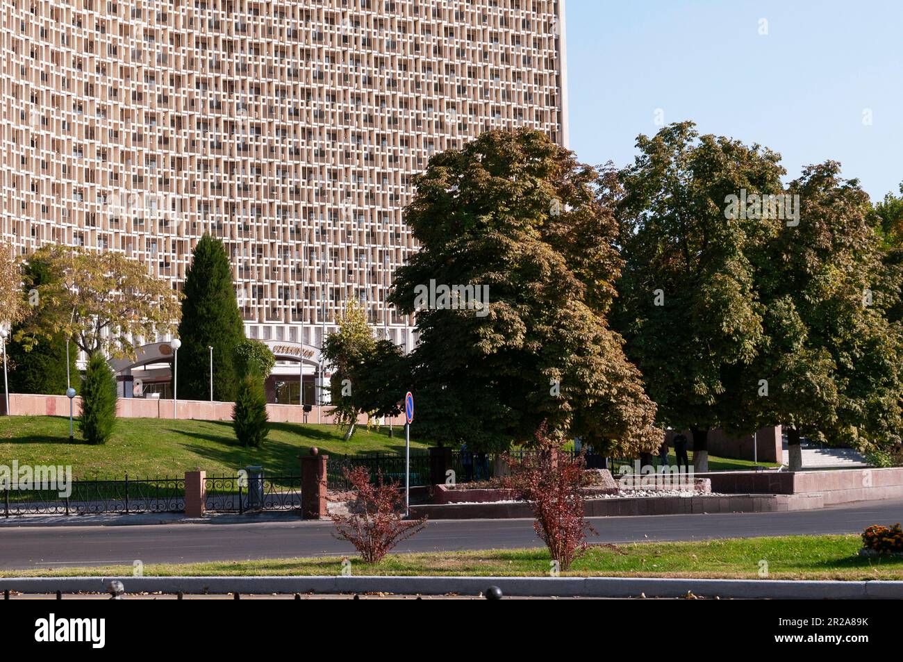 Hotel Uzbekistan auf dem Amir Temur Platz in Usbekistan, in Taschkent. Stockfoto