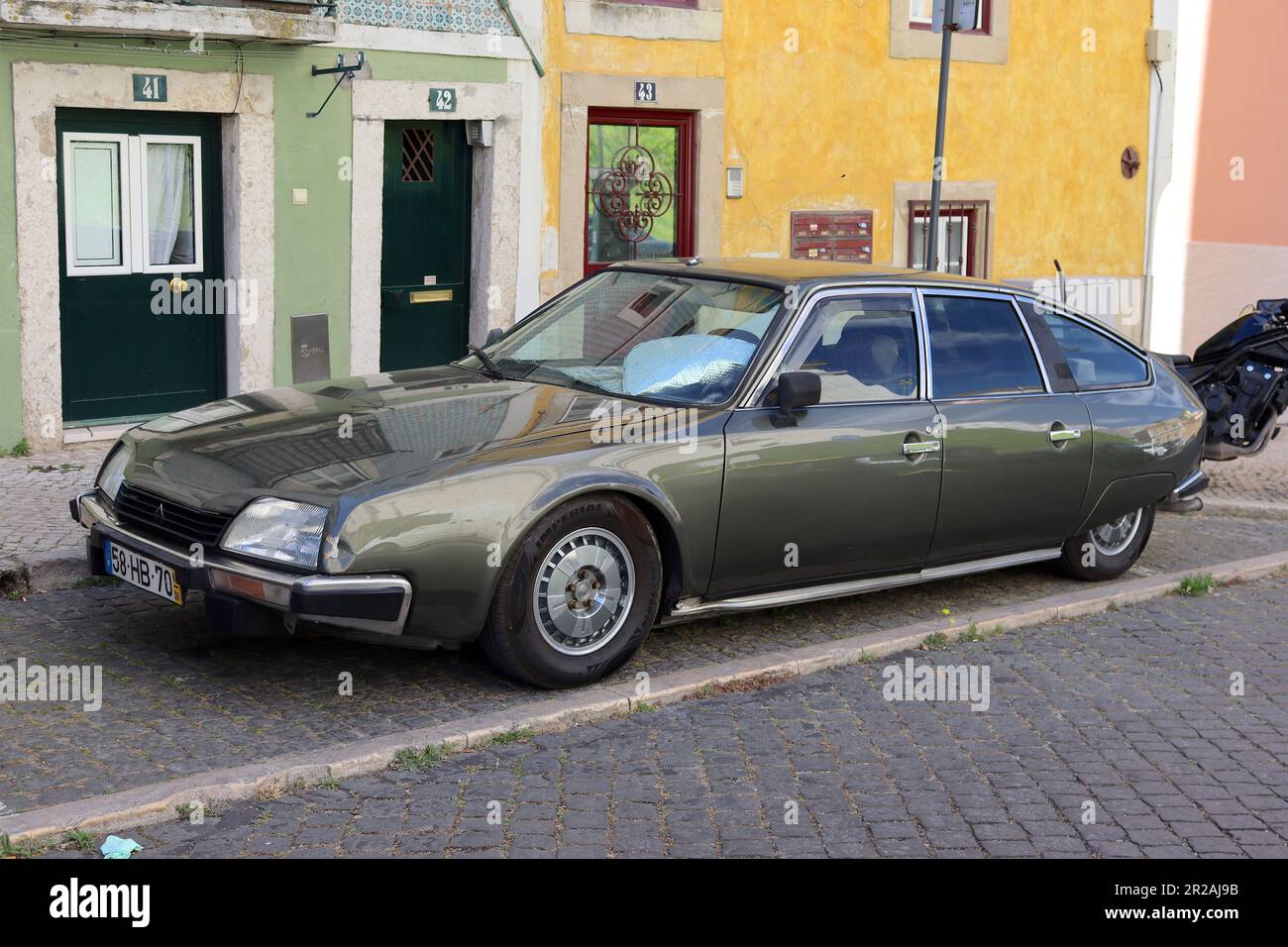 Citroen CX 25 TRD Turbo Serie 1 mit aerodynamischen Strömungslinien, entwickelt von Robert Opron. Dieses spezielle Auto wurde zwischen Januar 84 und März 85 hergestellt Stockfoto