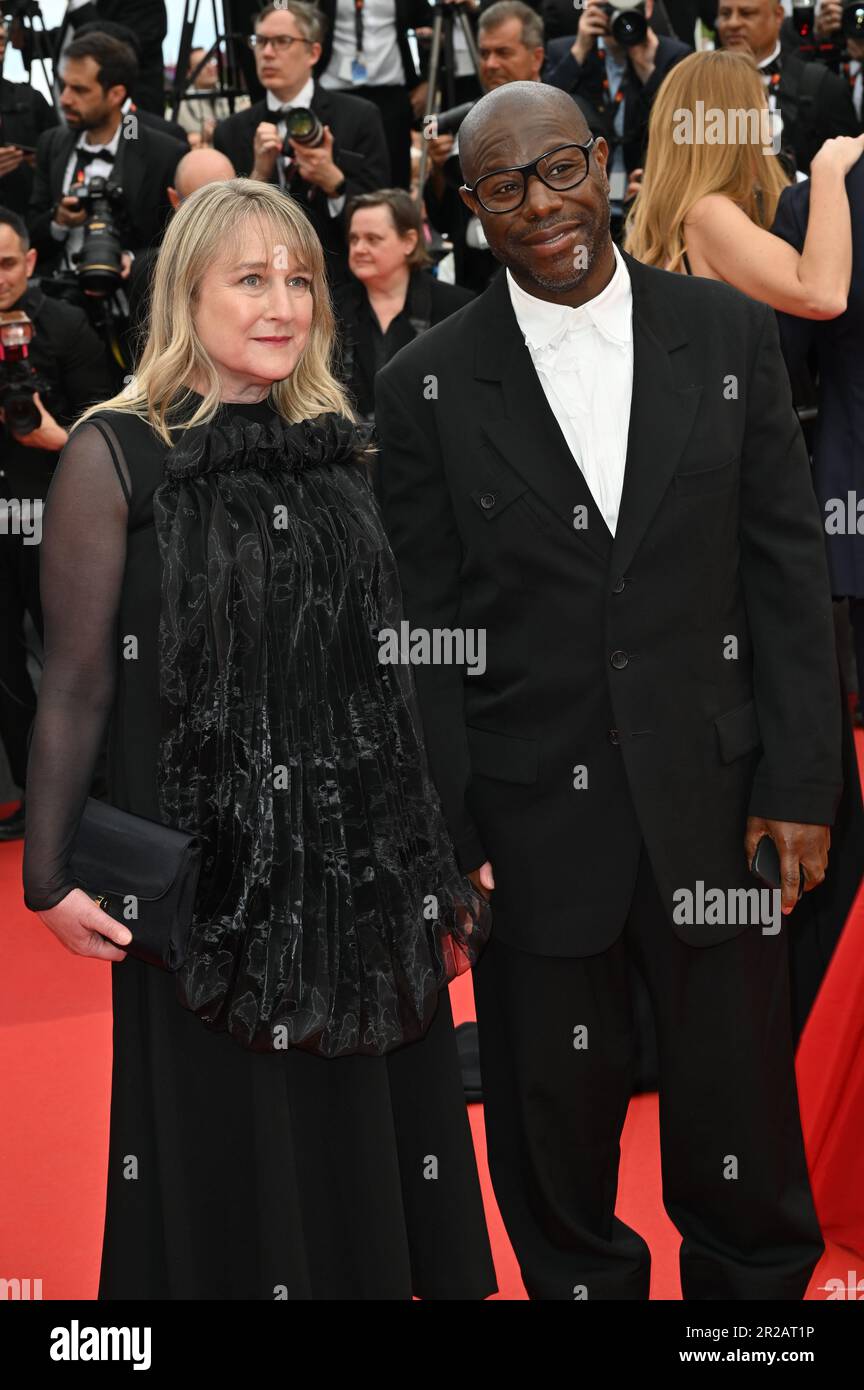 Cannes, Frankreich. 18. Mai 2023. CANNES, FRANKREICH. 18. Mai 2023: Bianca Stigter & Steve McQueen bei der Premiere von Indiana Jones und The Dial of Destiny beim Festival de Cannes 76. Bildnachweis: Paul Smith/Alamy Live News Stockfoto