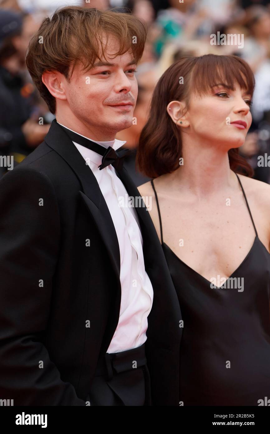 Charlie Heaton, left, and Levi Heaton pose for photographers upon arrival at the premiere of the film 'Indiana Jones and the Dial of Destiny' at the 76th international film festival, Cannes, southern France, Thursday, May 18, 2023. (Photo by Joel C Ryan/Invision/AP) Stockfoto
