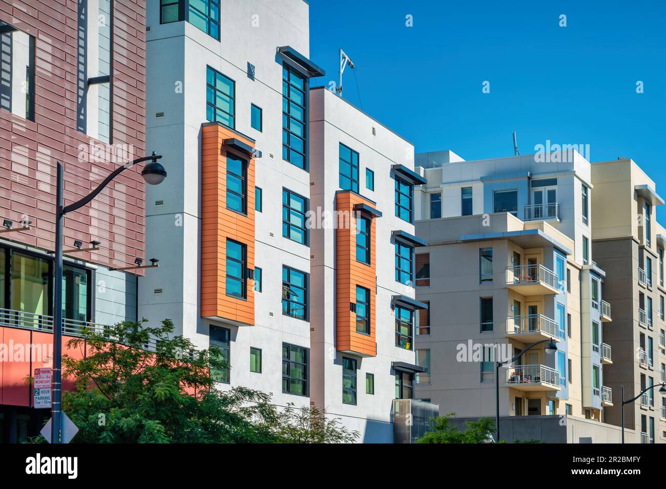 Neue Wohnungsbauten in der Mission Bay Gegend von San Francisco, Kalifornien, USA. Stockfoto