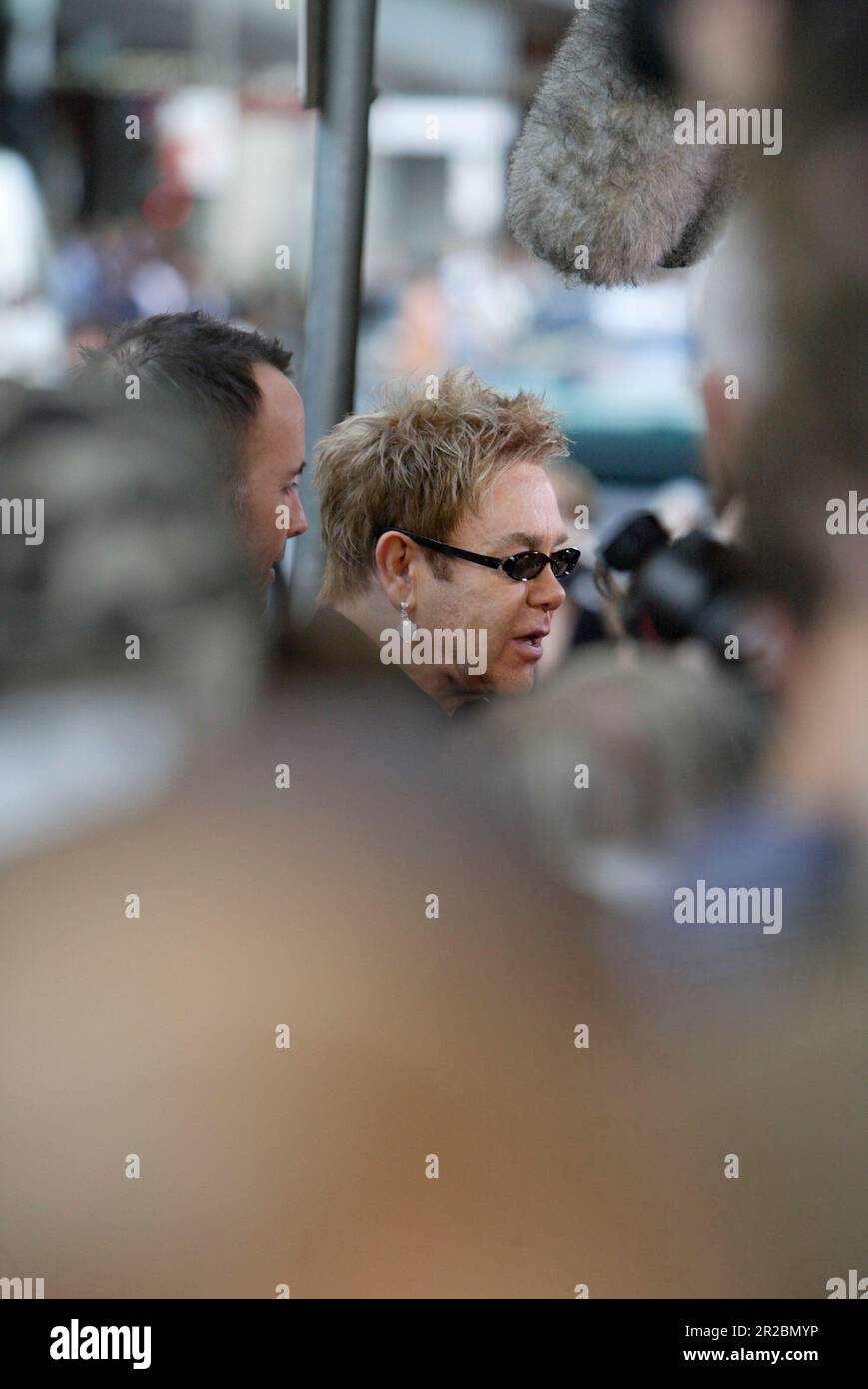 Elton John im Billy Elliott die musikalische Premiere in Sydney im Capitol Theatre. Sydney, Australien. 13.12.07. Stockfoto