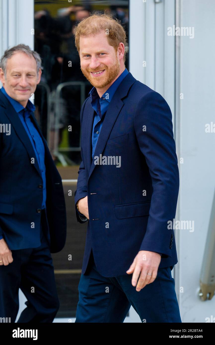 Montecito, USA. 22. April 2022. Prinz Harry Herzog von Sussex und Meghan Markle Herzogin von Sussex feiern 5 Jahre Ehe. Der Herzog von Sussex lebt jetzt in den Vereinigten Staaten mit seiner Frau Meghan Markle, Herzogin von Sussex und ihren beiden Kindern Prinz Archie Harrison Mountbatten-Windsor und Tochter Prinzessin Lilibet Diana Mountbatten-Windsor. (Foto: DPPA/Sipa USA) Guthaben: SIPA US/Alamy Live News Stockfoto