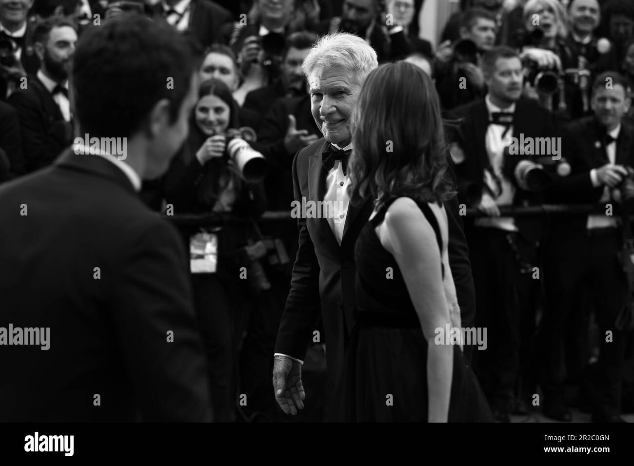 18. Mai 2023, Cannes, Cote d'Azur, Frankreich: CALISTA FLOCKHART und HARRISON FORD nehmen am 17. Mai 2023 in Cannes, Frankreich, während des 76. Jährlichen Filmfestivals in Cannes am Palais des Festivals an der Vorführung von „Indiana Jones and the Dial of Destiny“ Teil (Kreditbild: © Mickael Chavet/ZUMA Press Wire) NUR REDAKTIONELLE VERWENDUNG! Nicht für den kommerziellen GEBRAUCH! Stockfoto