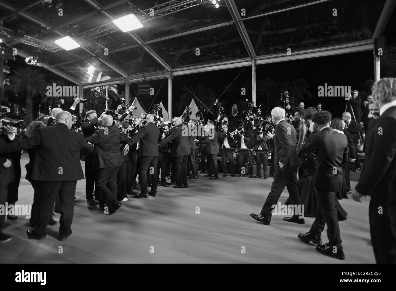 Cannes, Frankreich. 18. Mai 2023. Harrison Ford besucht den roten Teppich Indiana Jones und The Dial of Destiny während des 76. Jährlichen Filmfestivals von Cannes im Palais des Festivals am 18. Mai 2023 in Cannes, Frankreich. Foto: Franck Castel/ABACAPRESS.COM Kredit: Abaca Press/Alamy Live News Stockfoto