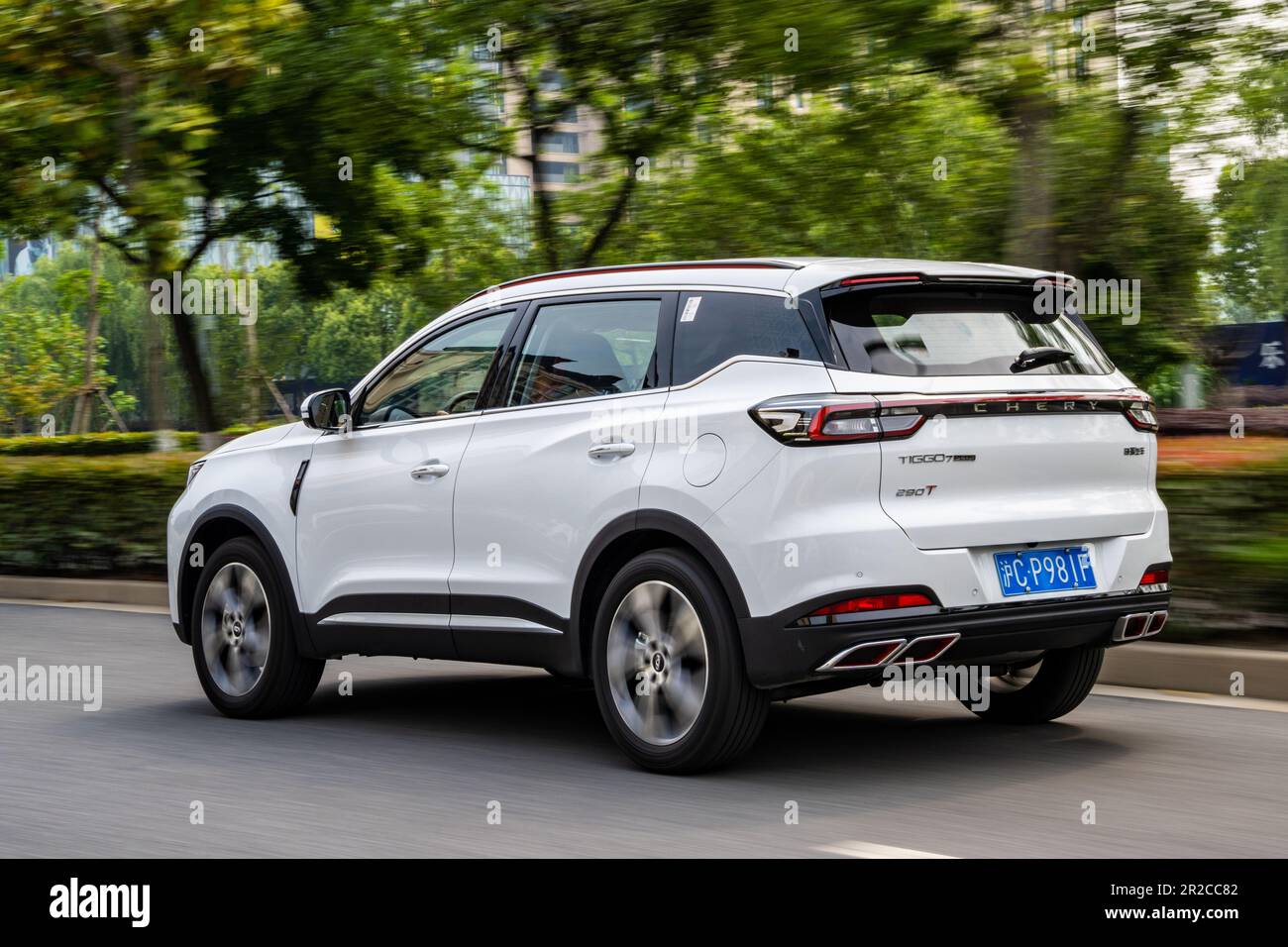 Chery Tiggo 7 Pro (ausgezeichnet auf Tiggo 7 Plus für China) SUV-Auto, auf dem Bild, dass er während eines Tests in Shanghai, China gefahren wird. Stockfoto