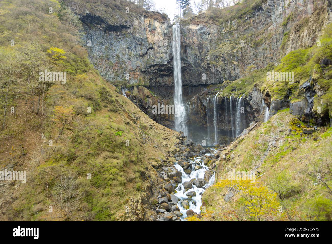Blick auf den Chuzenji-See und die Kegon Falls in japan, Präfektur Tochigi, in der Nähe von Nikko shi Stockfoto