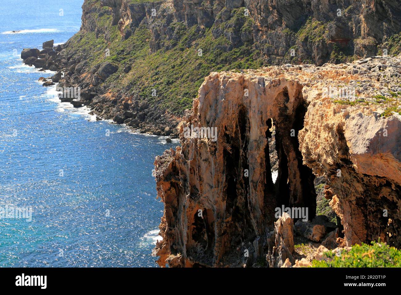 Natürliche Sandsteinformationen an der Küste im Point D'Entrecasteaux National Park im Südwesten Australiens Stockfoto