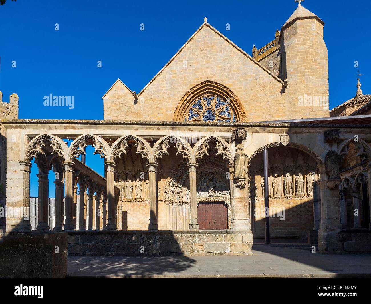 Mittelalterliche Fassaden in der Stadt LaGuardia in La Rioja, Spanien Stockfoto