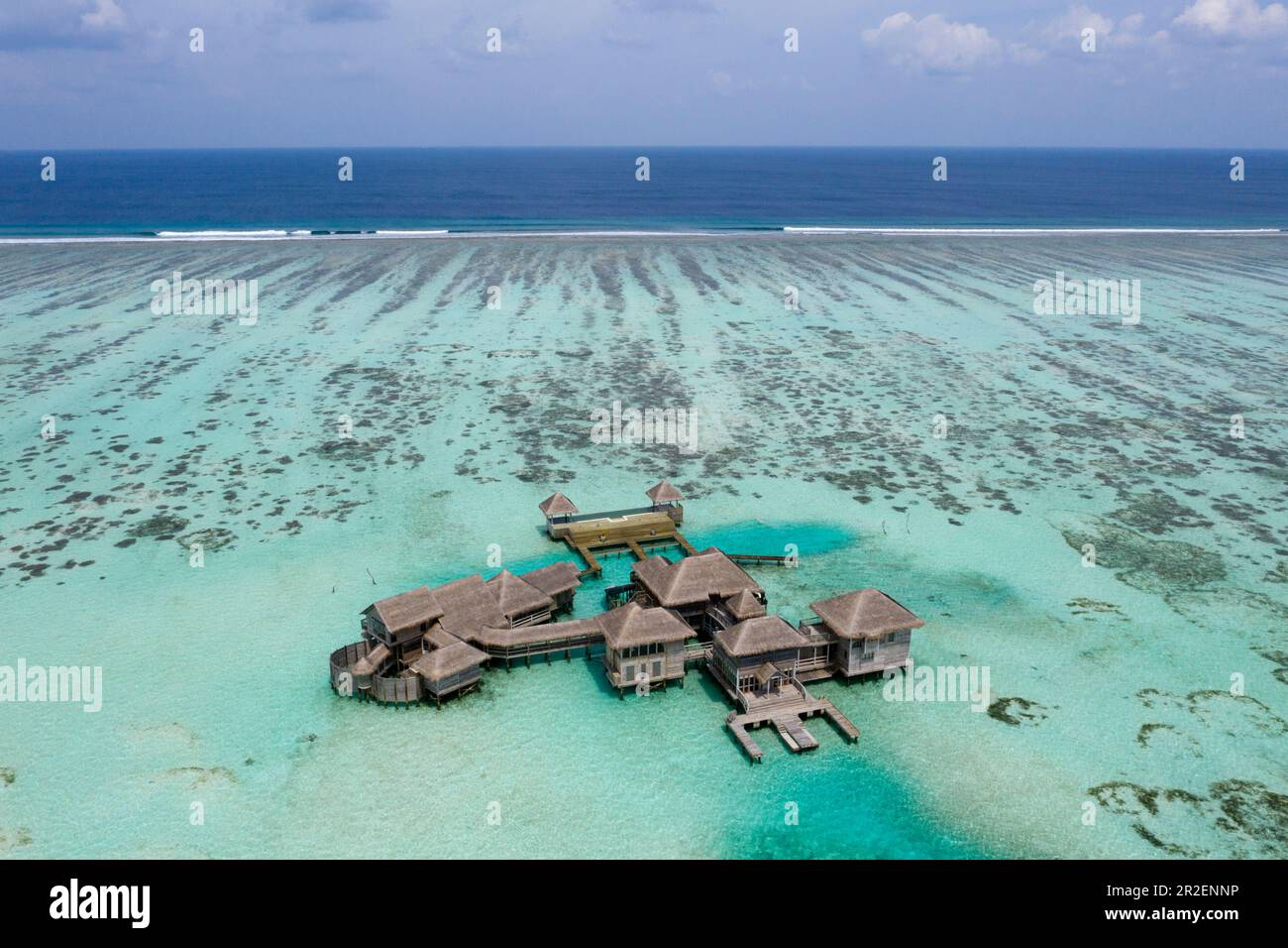 Luftaufnahme auf die Ferieninsel Lankanfushi, das Nordmännliche Atoll, den Indischen Ozean und die Malediven Stockfoto