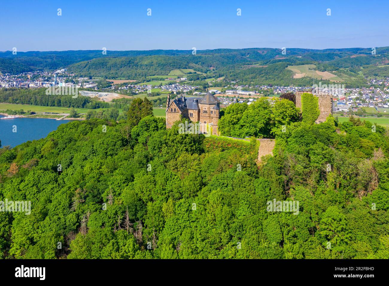 Die Burg Rheineck bei Bad Breisig, Eifel, Rheintal, Rheinland-Pfalz, Deutschland Stockfoto