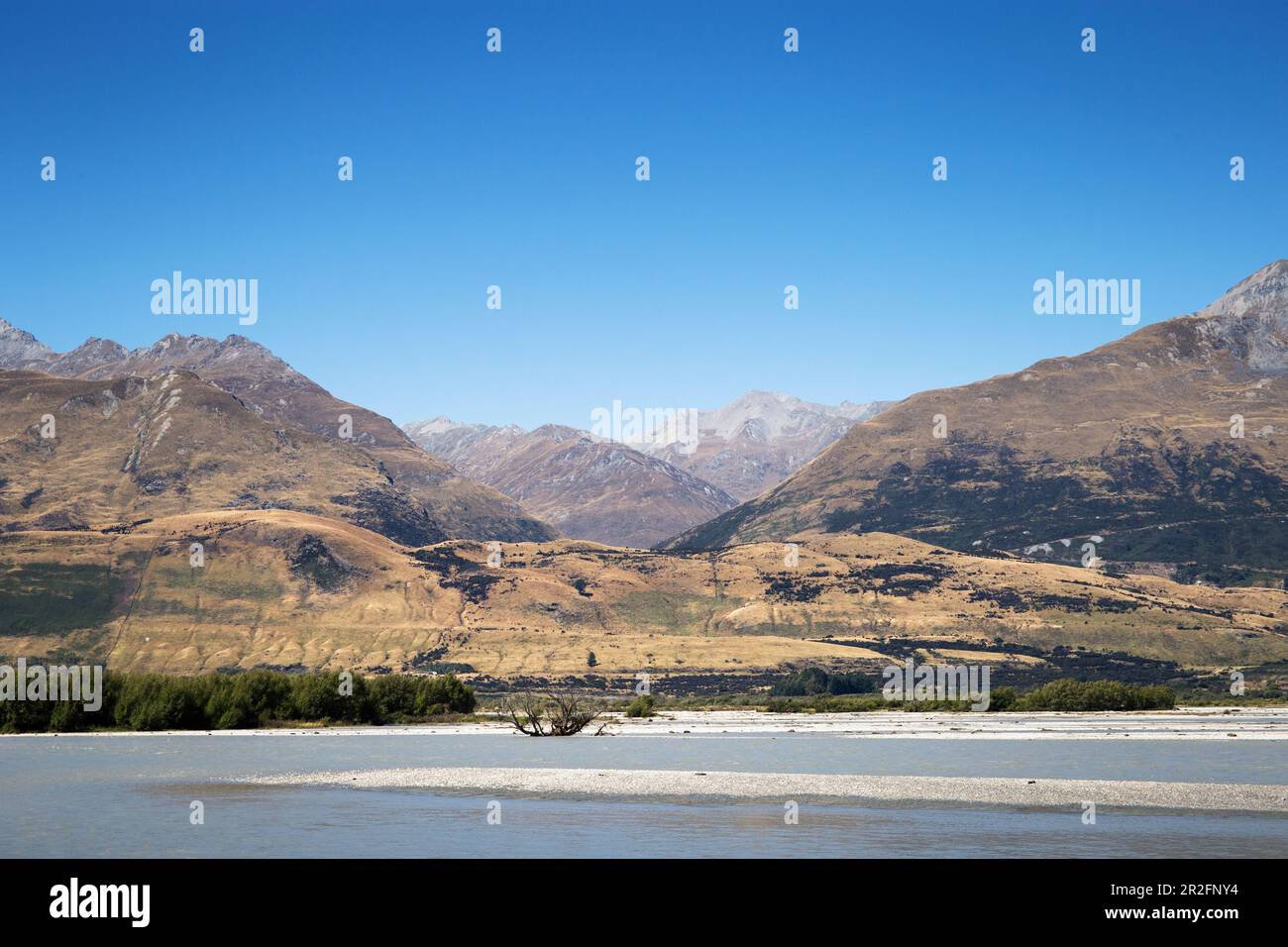 Die kleine Stadt Paradise liegt in der Nähe von Glenorchy in Otago, Neuseeland. Stockfoto