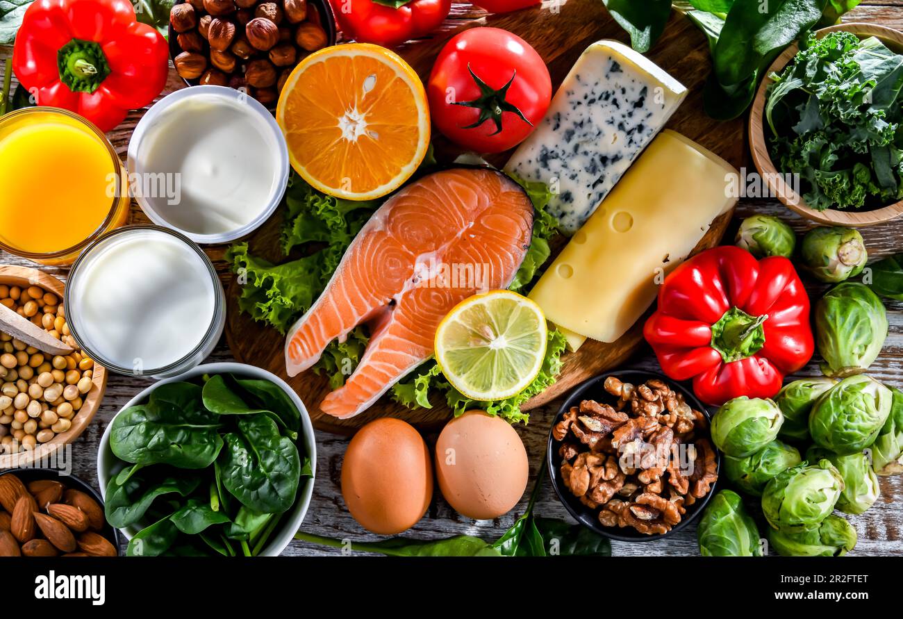 Lebensmittel, die für Osteoporose und gesunde Knochen empfohlen werden Stockfoto