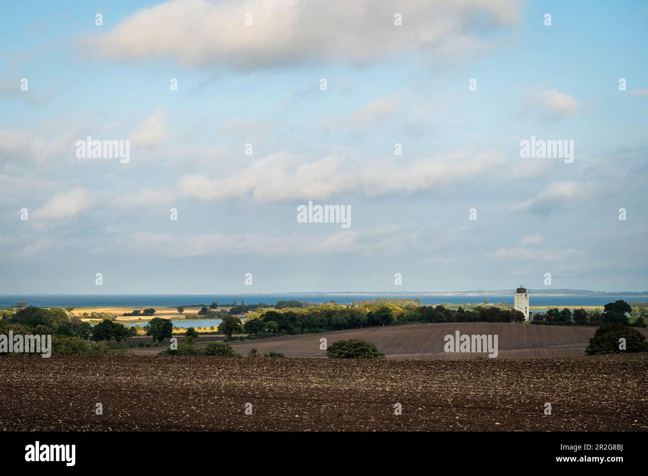 Blick vom Aussichtsturm auf den Hessenstein bei gut Panker auf die Ostsee, Pilsberg, Panker, Lütjenburg, Kreis Plön, Hohwachter Bucht, P Stockfoto