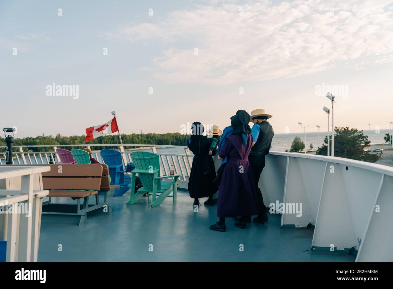 South Baymouth, ON, Kanada - Juli 2022 - Chi-Cheemaun-Fähre, die von Tobermory in South Baymouth ankommt. Hochwertiges Foto Stockfoto