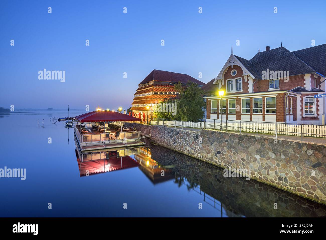 Pagodenladen am Hafen, Neustadt in Holstein, Schleswig-Holstein, Deutschland Stockfoto