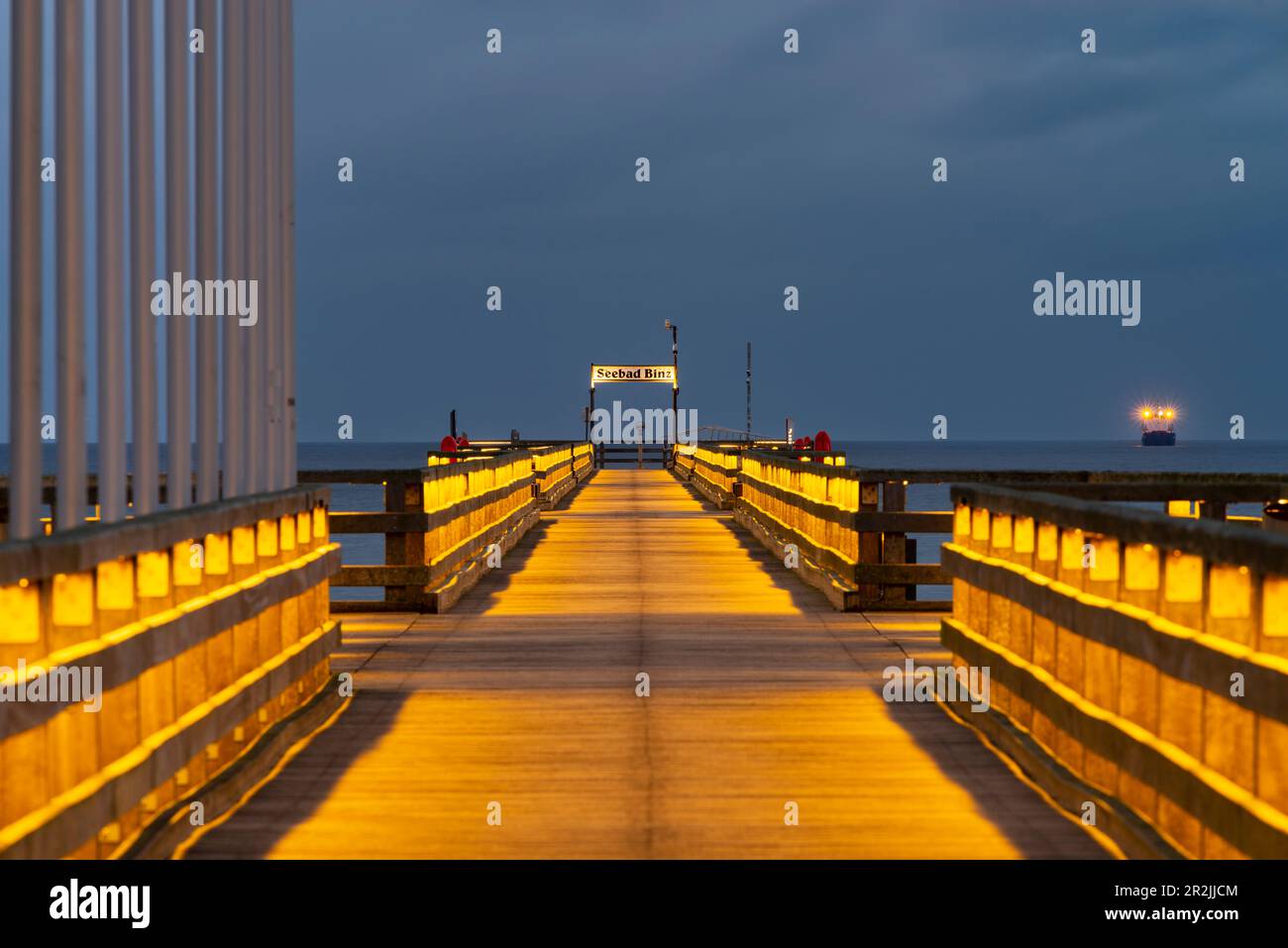 Pier, Badeort Binz, Insel Rügen, Mecklenburg-Vorpommern, Deutschland, Europa Stockfoto