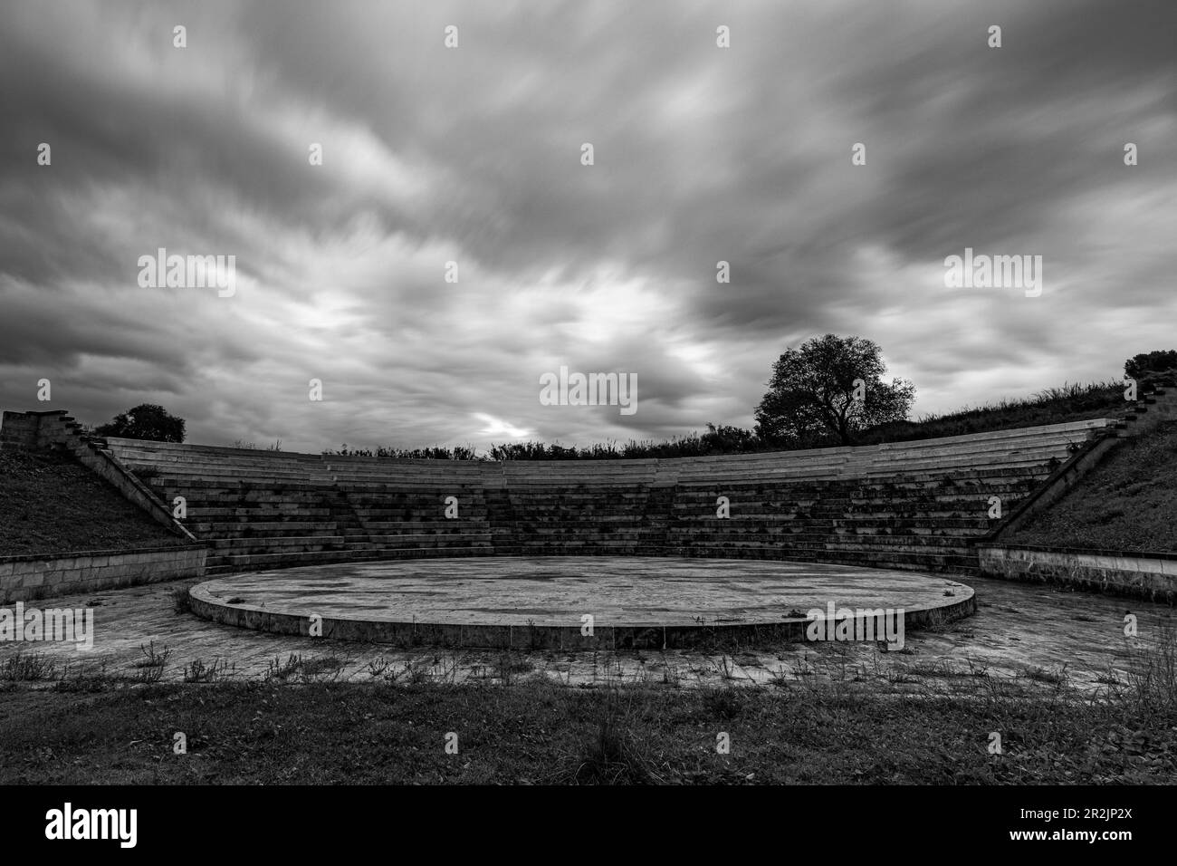 Regenwolken in Tropea, Vibo Valentia, Cosenza, Kalabrien, Italien, Europa Stockfoto