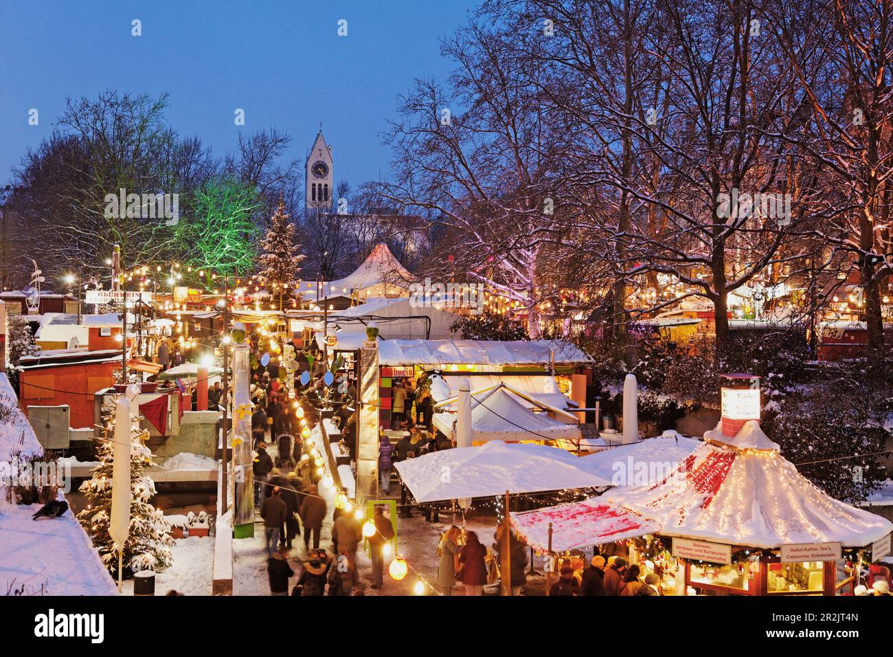Weihnachtsmarkt, Muenchner Freiheit, Schwabing, München, Upper Bavaria, Bavaria, Germany Stockfoto
