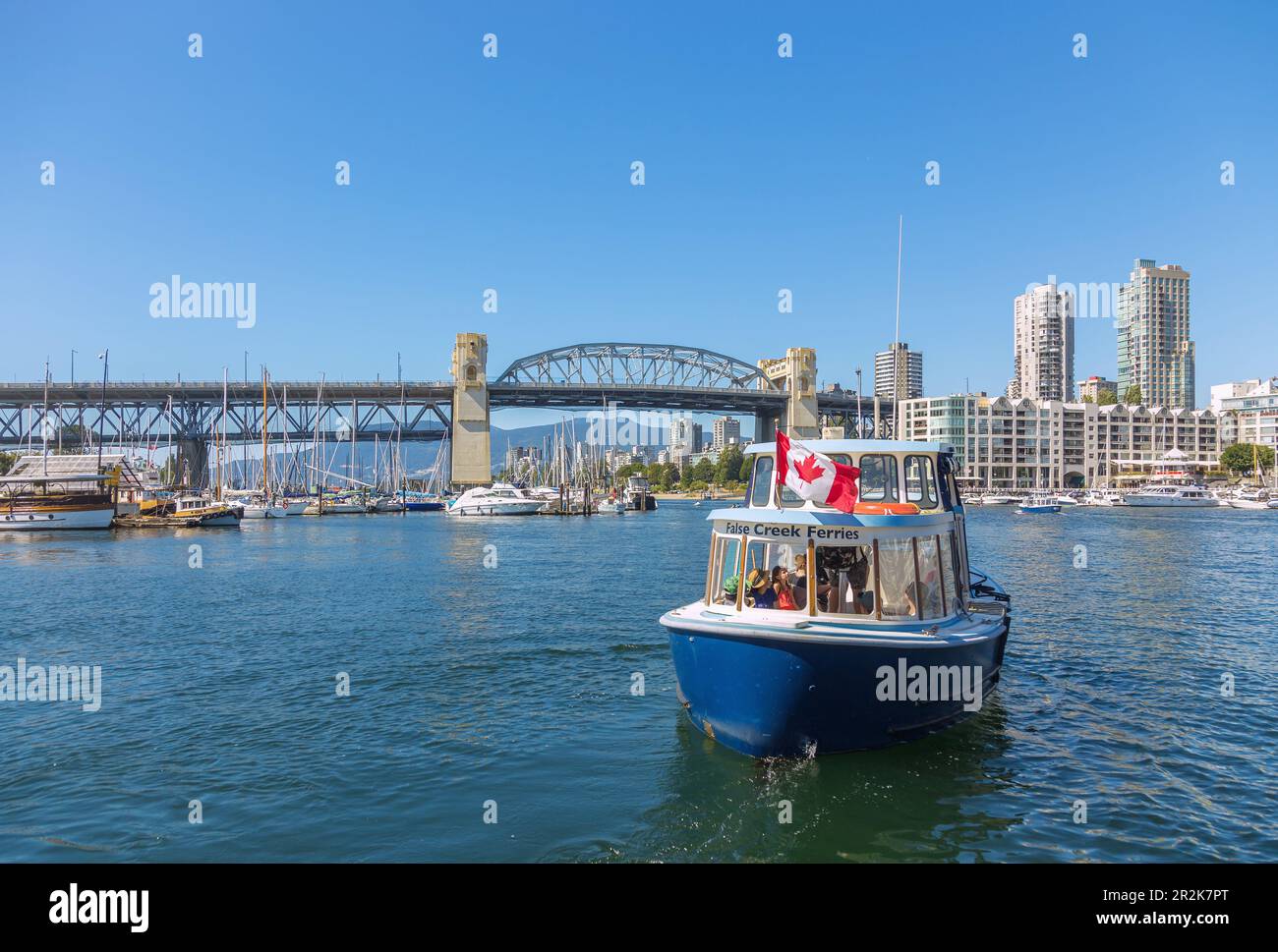 Vancouver, False Creek Ferries, Granville Island, Burrard Street Bridge Stockfoto