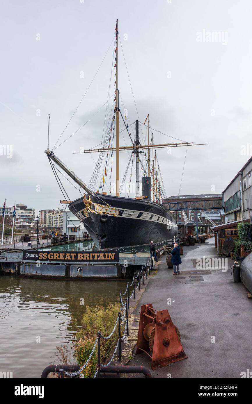 Allgemeiner Überblick über Brunels restaurierte SS Great Britain in Bristol Docks, Bristol, Avon, Vereinigtes Königreich Stockfoto