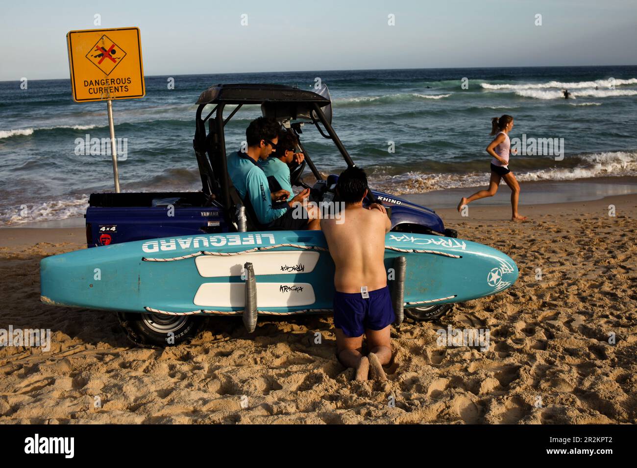 Rettungsschwimmer im Dienst am Bondi Beach in Sydney, Australien. Stockfoto