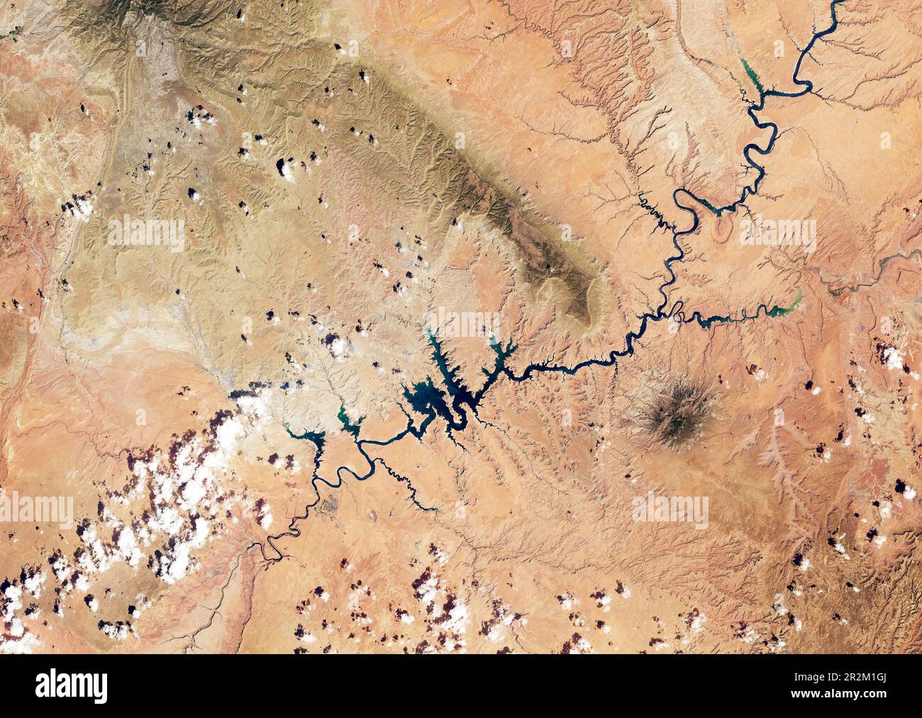 Die Dürre am Lake Powell zeigt einen verringerten Wasserstand, Lake Powell, Colorado River in Utah und Arizona Stockfoto