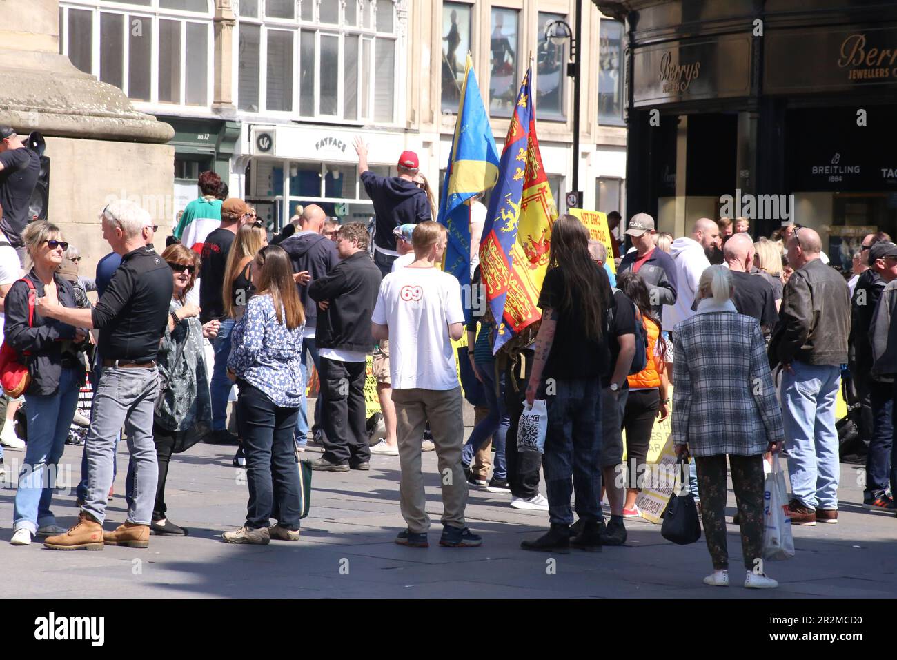 Anti-Globlist, Anti-Impfprotester, Patriotic Alternative View in Newcastle City Centre, Newcastle upon Tyne, Großbritannien. 20. Mai 2023. Kredit: DEW/Alamy Live News Stockfoto