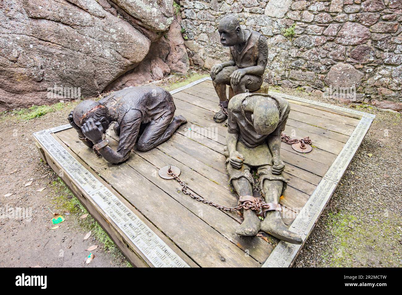 Skulptur von Gefangenen im Mont Orgueil Castle, Gorey, Jersey, Kanalinseln. Stockfoto