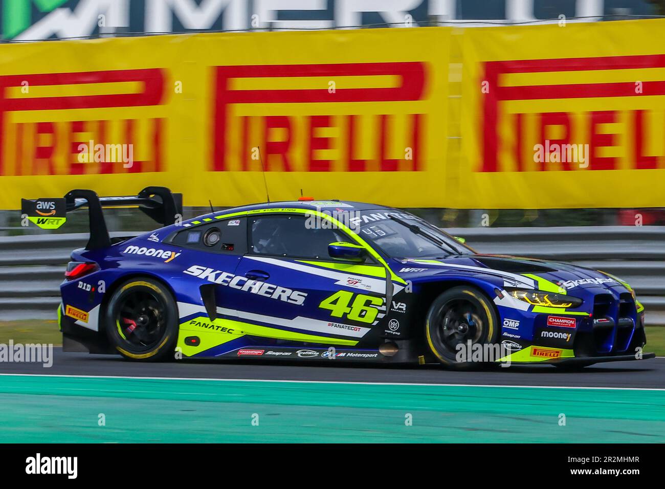 BMW M4 GT3 Team WRT von Valentino Rossi, Maxime Martin und Augusto Farfus fährt während der Fanatec GT World Challenge Europe Monza auf der Autodromo Nazionale Monza in Monza. Stockfoto