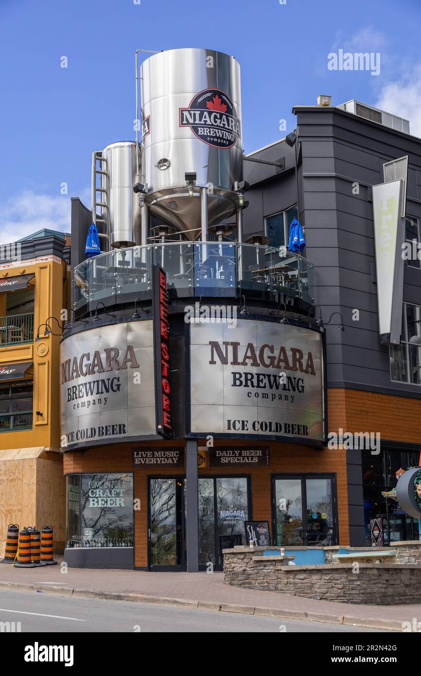 Niagara Brewing Company Building Exterior am Clifton Hill Niagara Falls Ontario Canada, A Brew Pub Micro Brewery Beer Store und Pub Bar Stockfoto