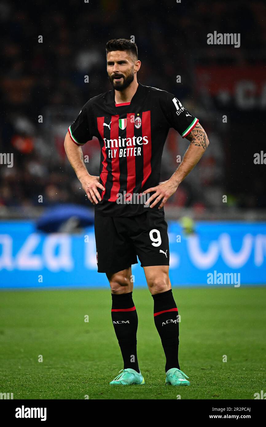 Olivier Giroud vom AC Mailand in Aktion während des Fußballspiels der Serie A AC Mailand gegen Sampdoria im Stadion San Siro in Mailand, Italien, am 20. Mai 2023 Kredit: Piero Cruciatti/Alamy Live News Stockfoto