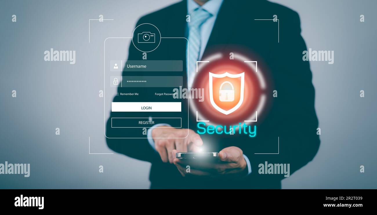 Man Hold Smartphone mit virtueller globaler Sicherheit mit Cyber-Sicherheit, Anmeldung, Benutzer, Sicherheit und Verschlüsselung von Identifizierungsinformationen, sicherem Zugriff auf Benutzer p Stockfoto