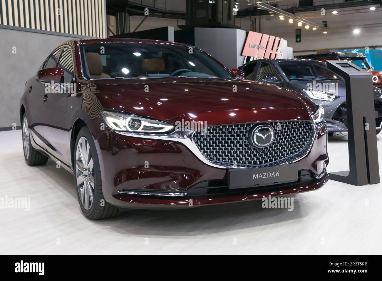 Barcelona, Spanien - 14. Mai 2023: Mazda 6 auf der Automobile Barcelona 2023 in Barcelona, Spanien. Stockfoto