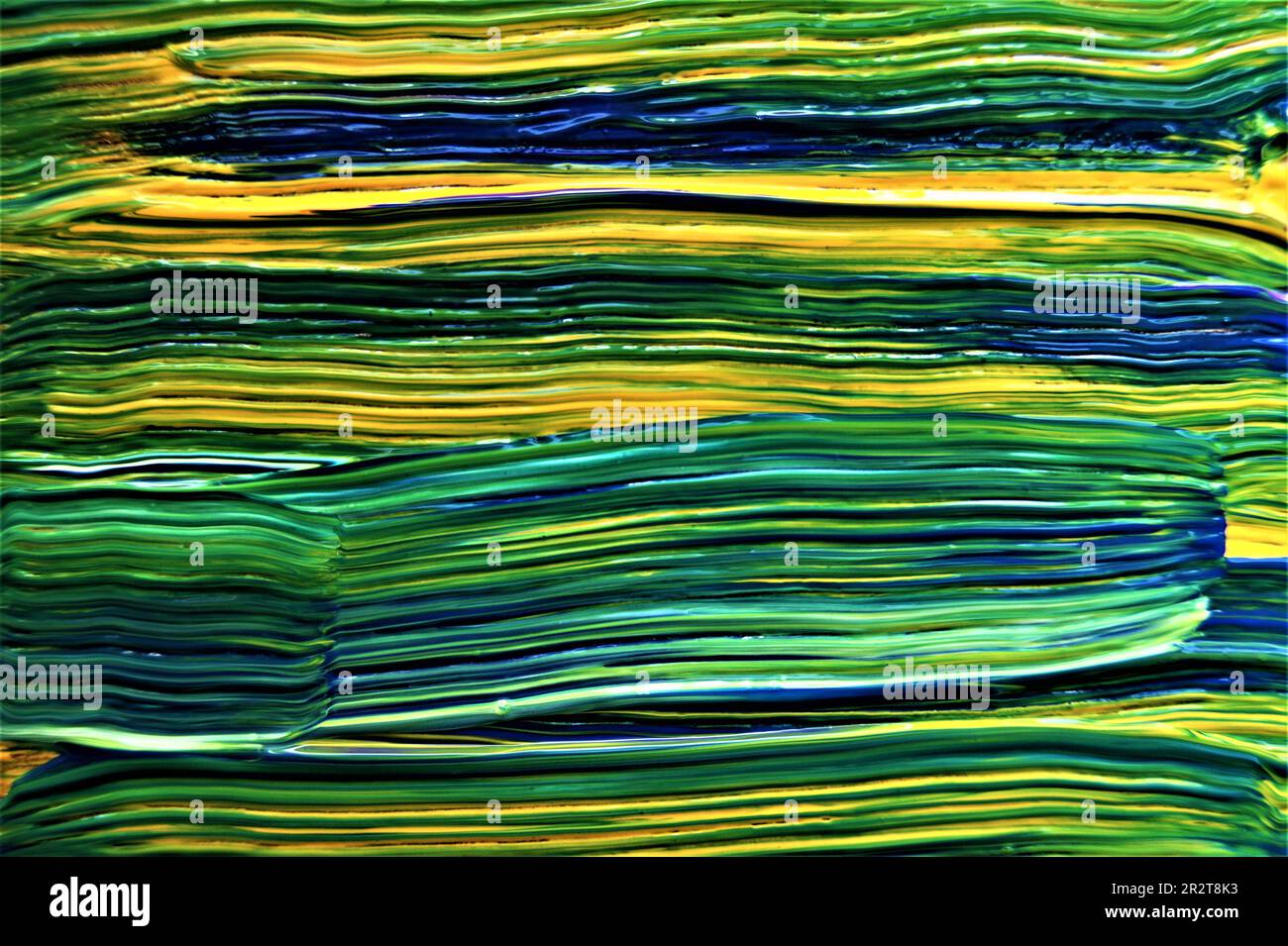 Abstrakter farbenfroher Hintergrund mit horizontalen Streifen. Gemischter gestreifter Hintergrund. Stockfoto